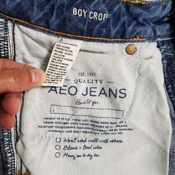 American Eagle Outfitters Denim - Original AEO Boy Crop Jean - Size 0